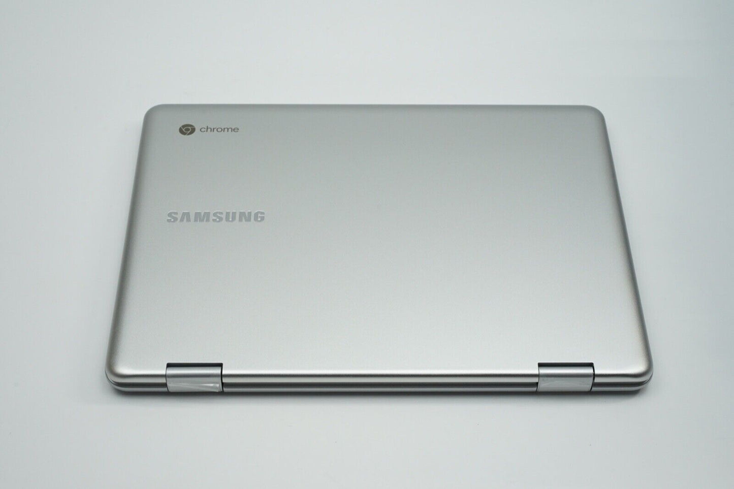 Portátil Samsung Chromebook Plus V2 2 en 1 (Intel 3965Y/4GB/64GB/FHD/Stylus) Grado A